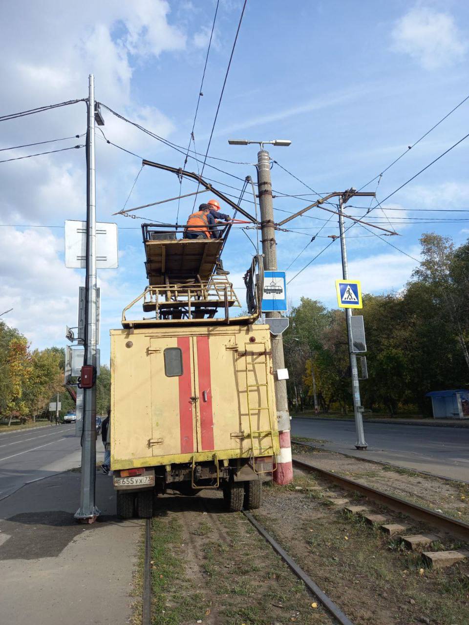 Продолжаются работы на ул. Октябрьская.